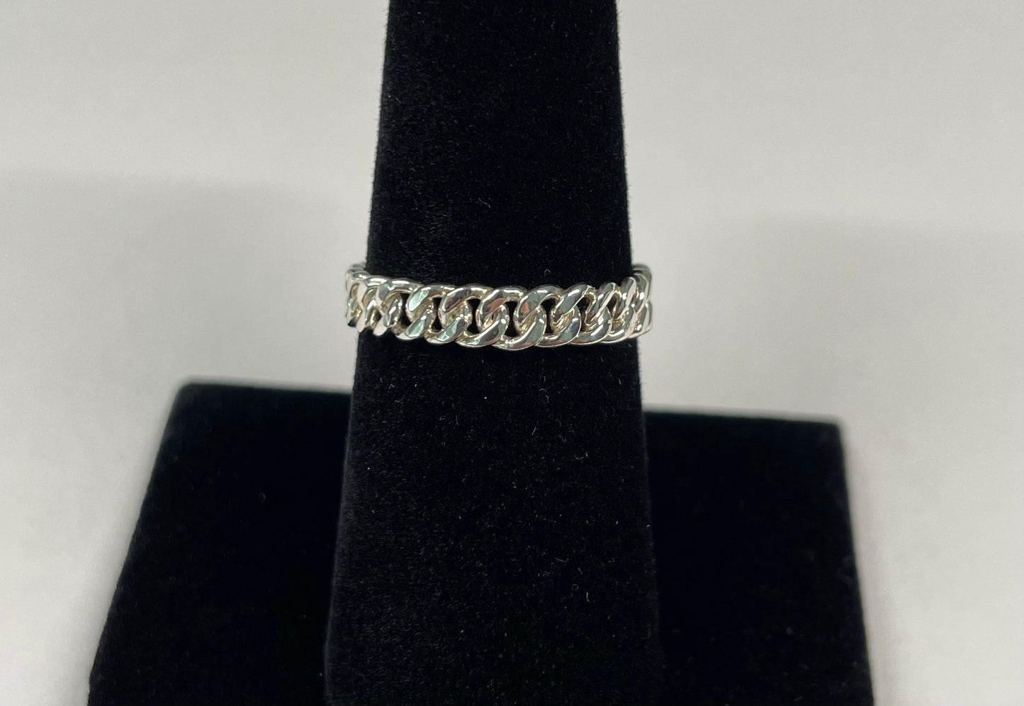 Cuban link ring