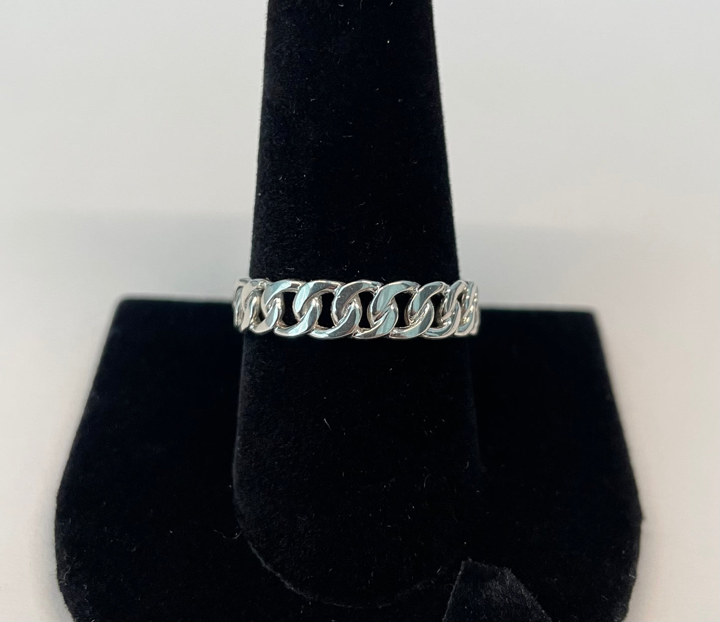 Cuban link ring