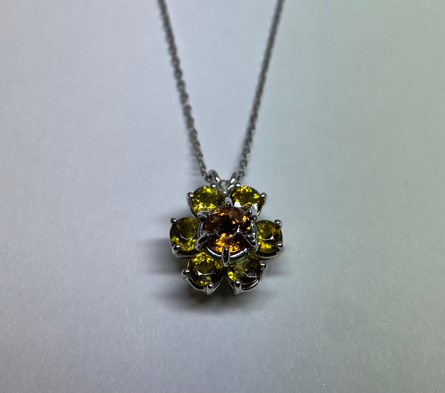 Flower pendant